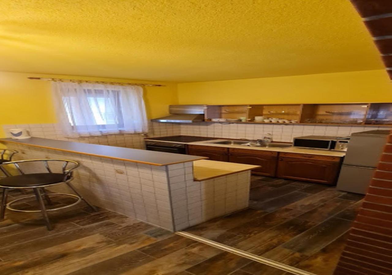 Oazis Apartman Harkány Eksteriør bilde