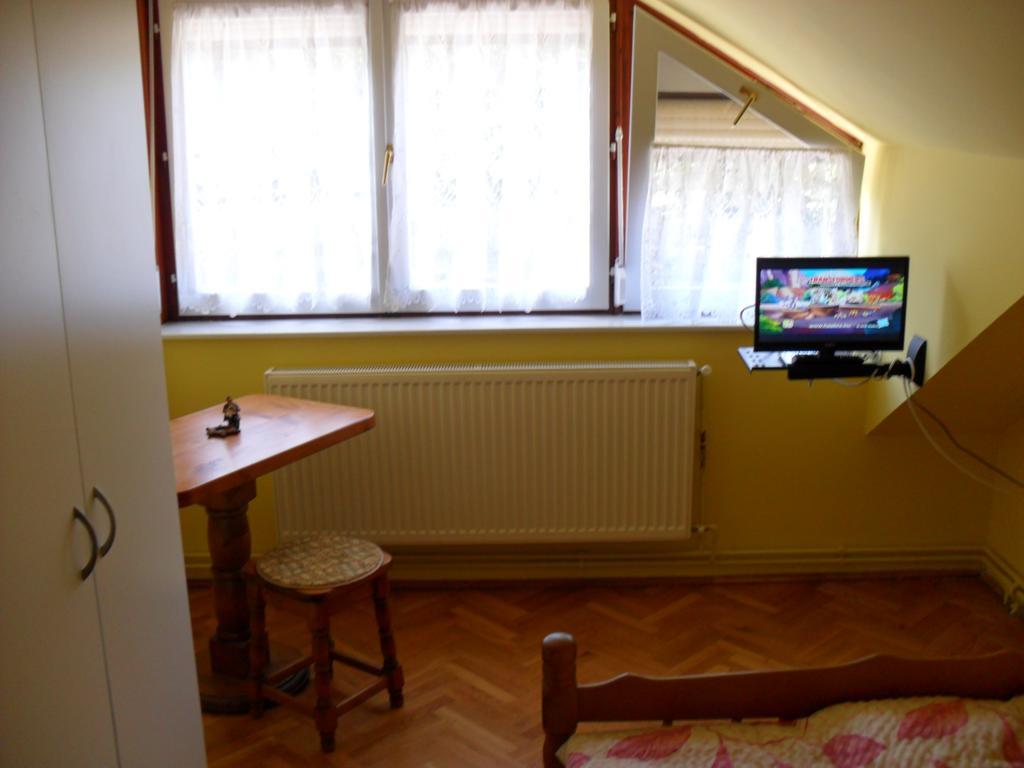 Oazis Apartman Harkány Eksteriør bilde